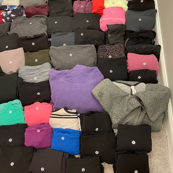 Lululemon mystery bundle - Picture 3 of 5